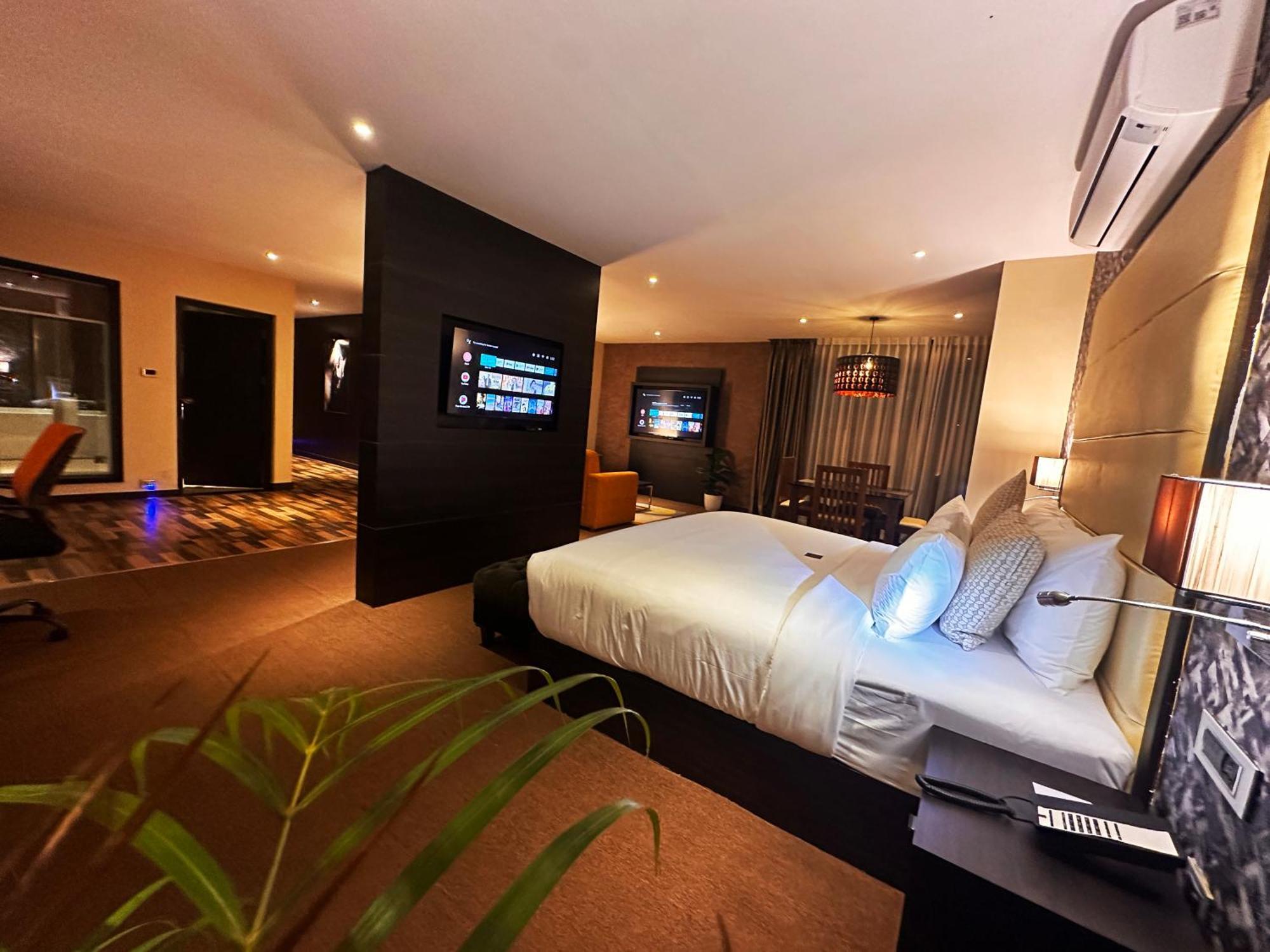 Viceroy Luxury Mountain Resort And Spa Munnar Extérieur photo