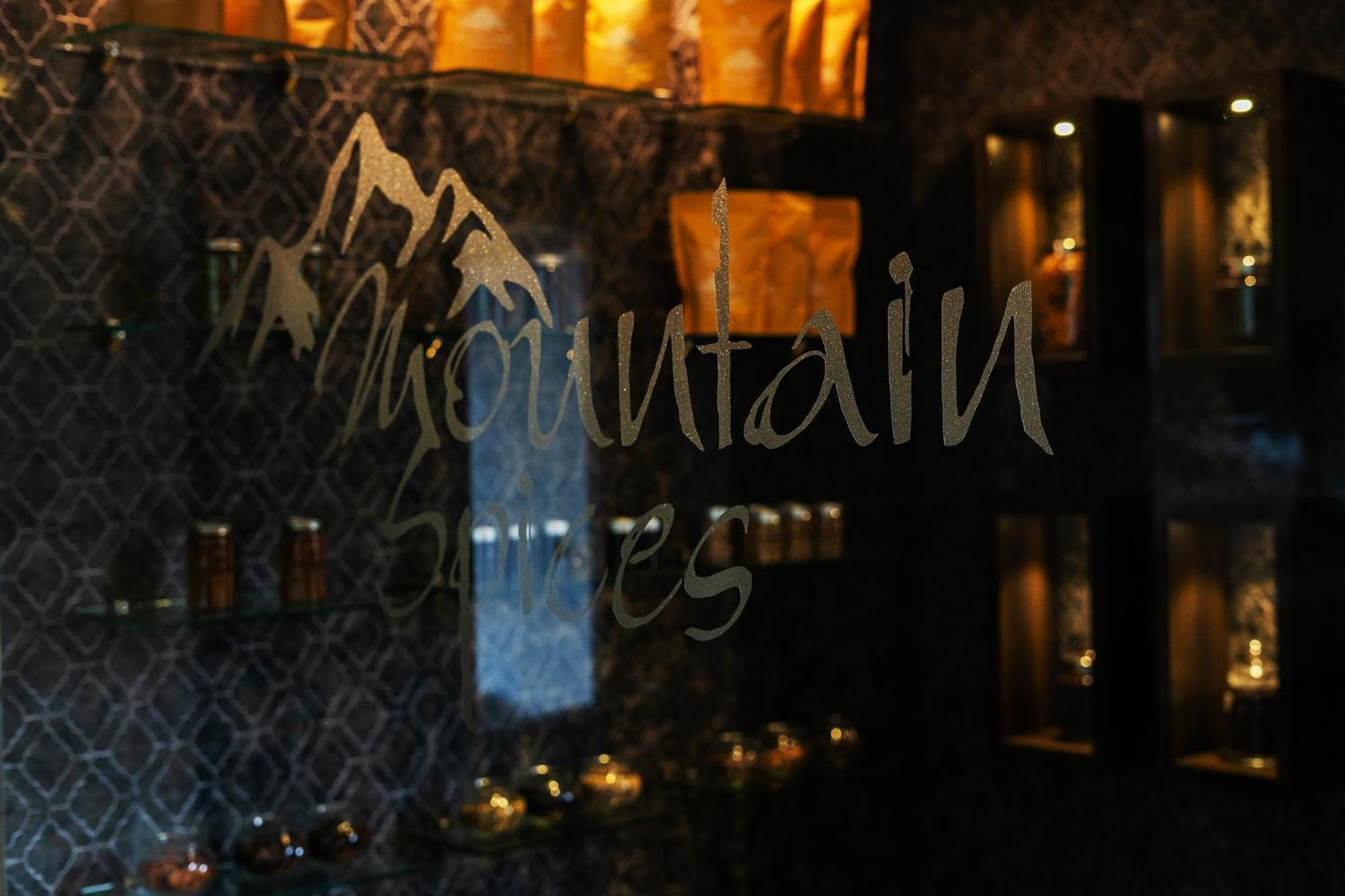 Viceroy Luxury Mountain Resort And Spa Munnar Extérieur photo